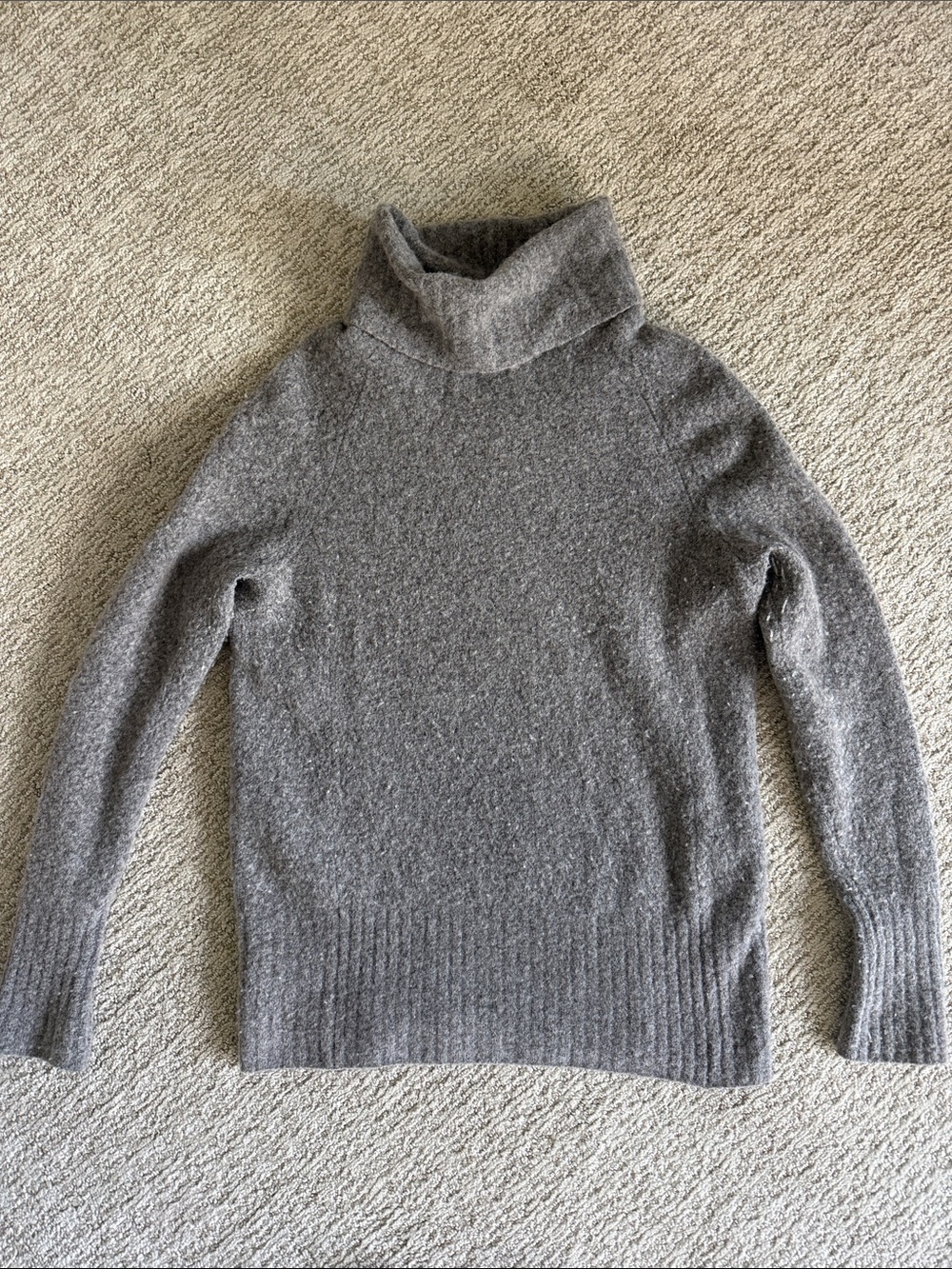 Aritzia Wool Blend Turtleneck Sweater